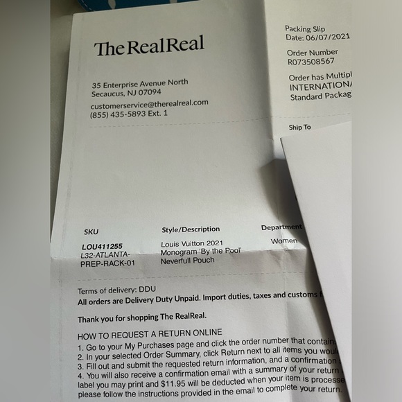 Authentic Louis Vuitton 2021 Neverfull Pouch - Picture 2 of 9